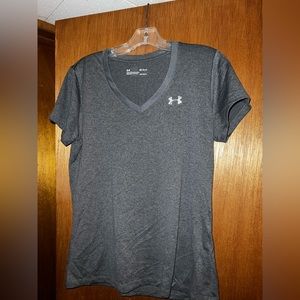 Under Armor Dryfit V-neck